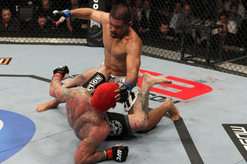 UFC 138: Leben vs Munoz poster