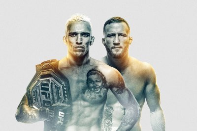UFC 274: Oliveira vs. Gaethje poster