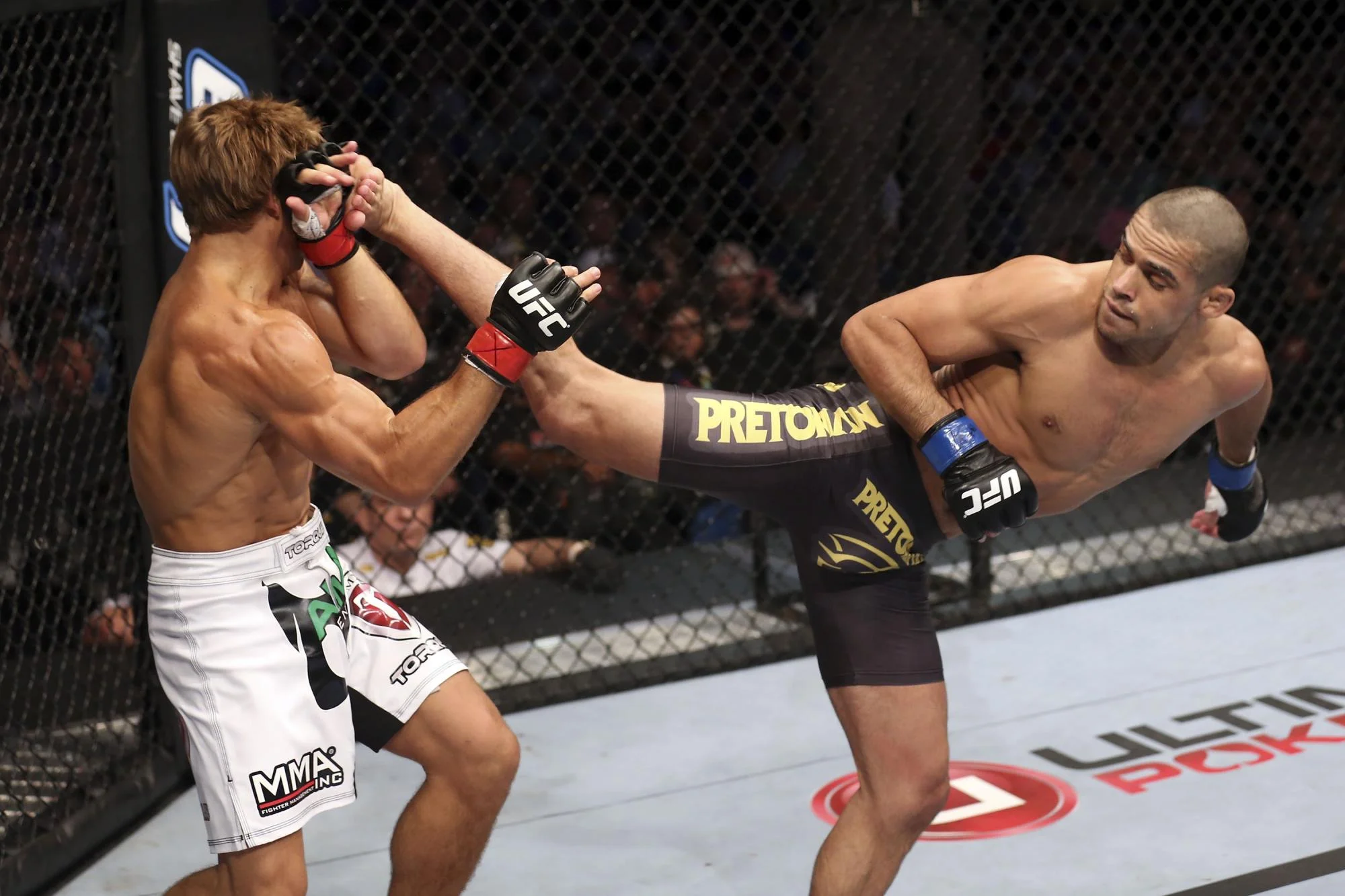 UFC 149: Faber vs Barao
